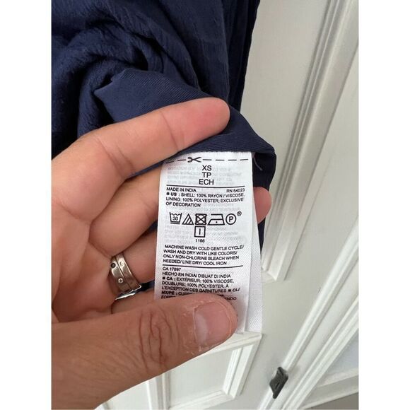 Old Navy blue red and white boho long sleeve dress XS - Picture 3 of 4